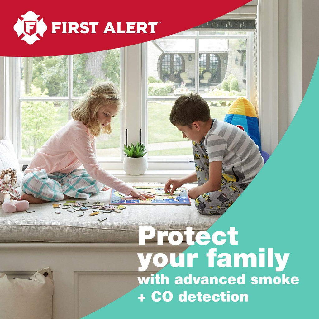 Hardwired Smoke and Carbon Monoxide Detector with Battery Backup, 3-Pack W51616
